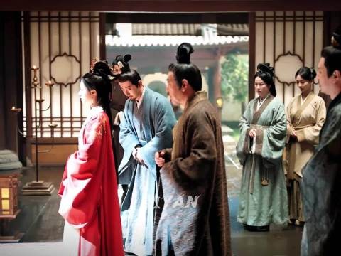 赵今麦张凌赫新剧《度华年》演绎霸气长公主