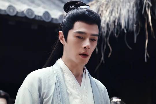 方逸伦杨洋《雨霖铃》演绎猫鼠cp互动细节