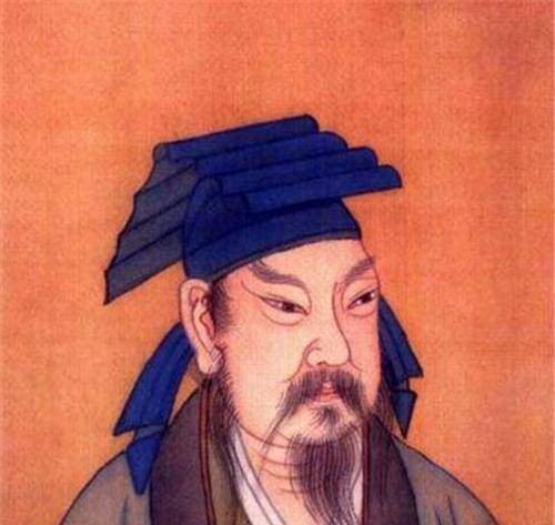 他清理仓库垃圾，无意发现一张请假条，珍藏3年后成镇馆之宝
