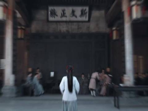 上班不是谋生，是热爱发光，李祯制墨的样子，又美又有力量