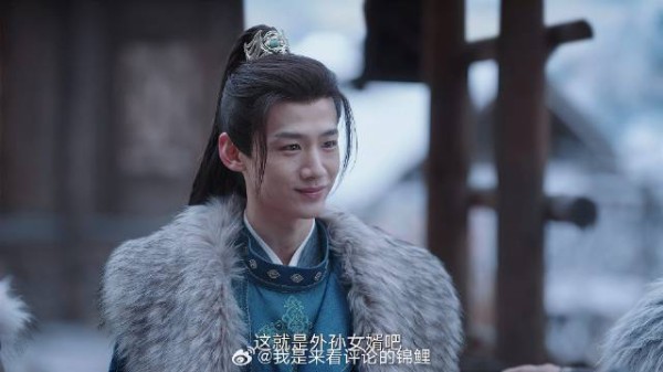 尹峥身子弱，李薇姥爷首次登场就认错人，尴尬了！