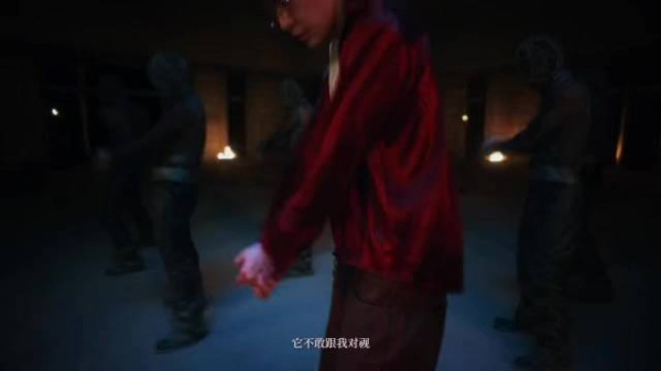 早安歌手转型KPOP,红衣舞姿气场全开