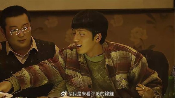 小伙参加同学聚会，为了能撑起面子，做法真是绝了！
