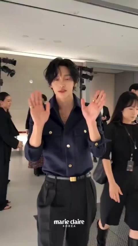 朴元彬香奈儿首尔大秀路透来了,生图直出这气质你品品!