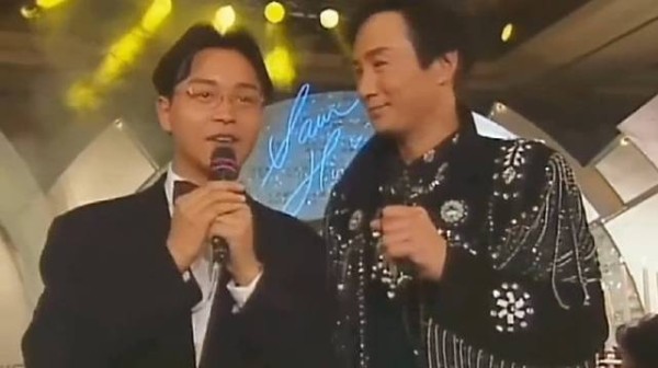 张国荣许冠杰告别宴合唱沉默是金成港圈经典