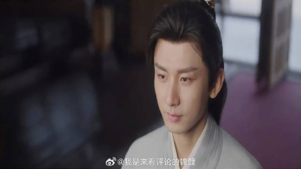 李莲花讽刺：穿龙袍不像皇帝，单孤刀反击被吓怂
