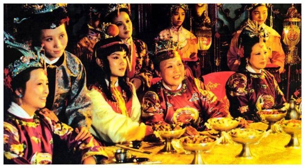 红楼梦：脂粉香浓背后是三场残酷的战争，关系主角们的命运结局