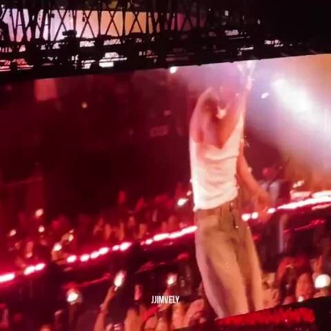 舌头也很危险！ /cr.jjmnvely
