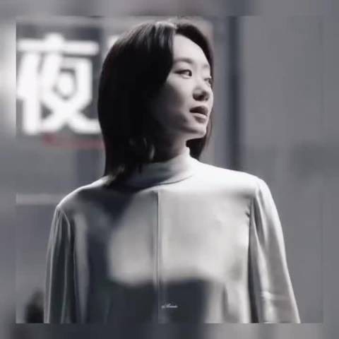 姐姐狠狠踹我！张小斐在新剧里的造型好A!