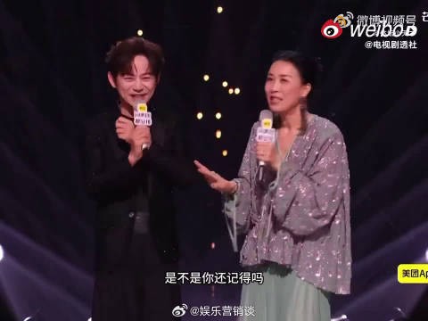忆起赛场旧时光，句句实在，尽显率真本性