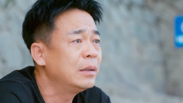 霸总破产投奔岳父,老丈人不仅没嫌弃,竟掏出房产证硬核兜底!