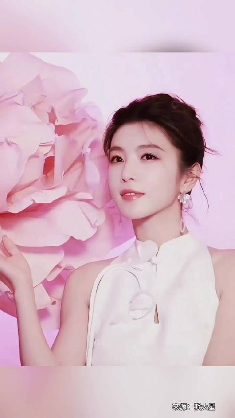 李云霄深耕戏曲经典,粉丝公益行动获赞