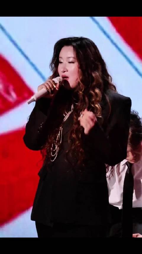 锤娜丽莎瘦身惊艳助阵尤长靖