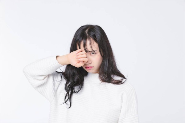 已婚女人外面有人了，还舍得主动离开那个婚外男人吗？别想错了
