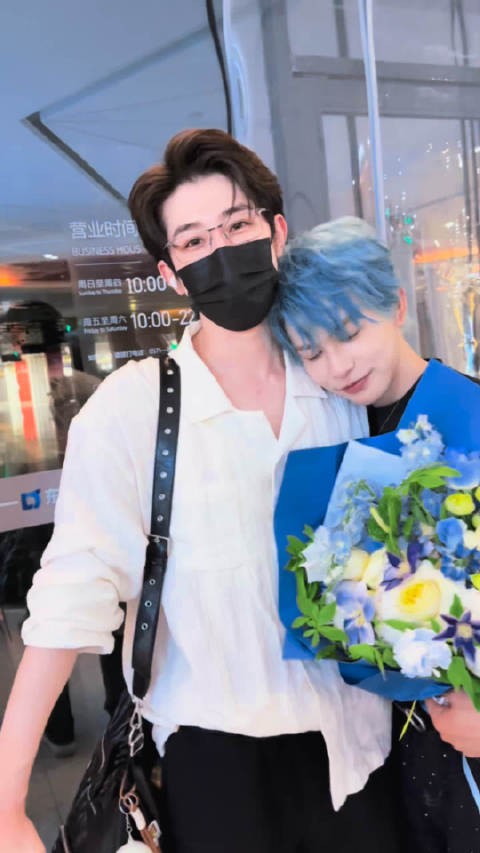甜甜甜甜蜜蜜 （虽然延迟了一天 但不是儿童节也要每天快乐 ）
