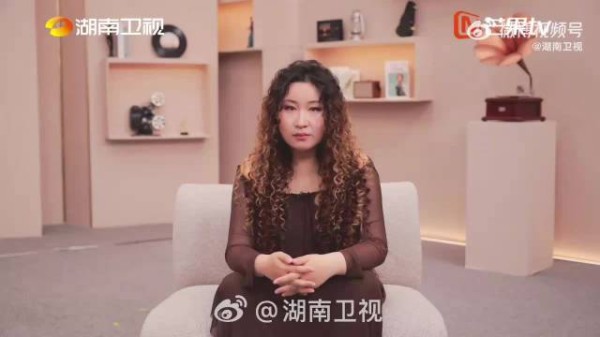 锤娜丽莎盛赞尤长靖歌手舞台表现，明晚直播引期待
