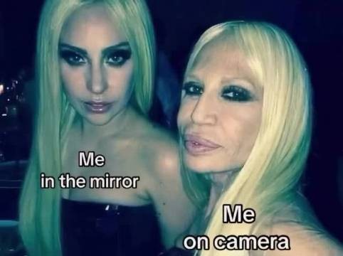 Lady Gaga与Donatella Versace共倡时尚即自我表达