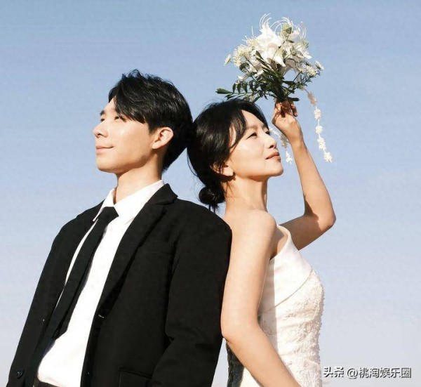 曾出演《金秘书为何那样》，40岁白恩惠闪嫁小10岁男友，婚纱曝光