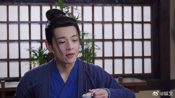 源仲发现白头山被一种力量庇护着