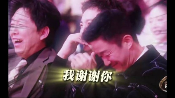 众人眼里的邓超简直是“魔童降世”了！是叫你模仿，没叫你超越了哈哈哈