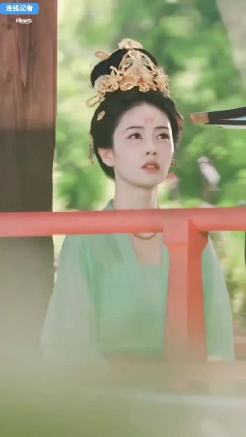 叶璃，衣袂飘飘宛如仙女！