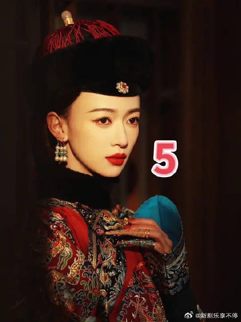 魏璎珞得宠引来了各嫔妃的不满
