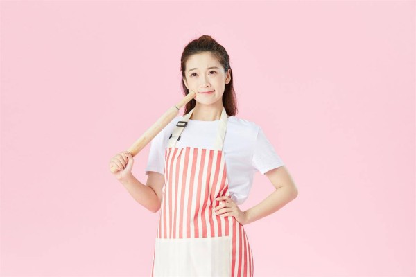 已婚男人要是把整个心都给了婚外的女人，才会干这三件事，藏都藏不住