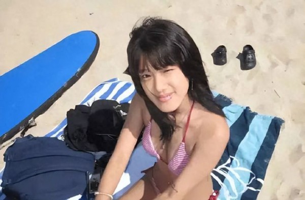 贾静雯回应大女儿晒比基尼照争议 超飒回复“你们太保守”