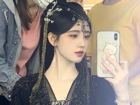 报告！魔后她going我