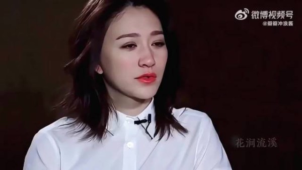她真是“原来在绝对的美貌面前，年龄根本不值一提”的完美诠释