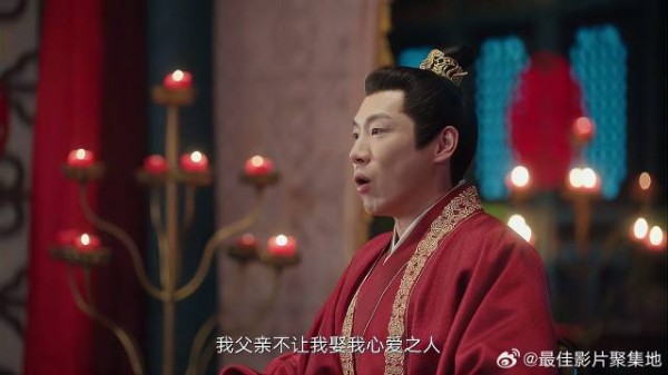 柔弱少主娶悍妻，直接被压着洞房，全方面碾压