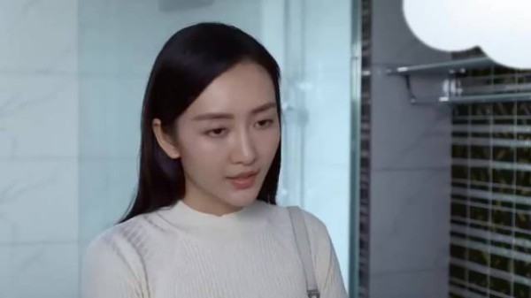儿媳在婆家如厕,怎料瞥见卫生间的牙刷,意外发现了重大隐秘!