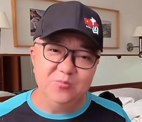 董路直播感慨：别小看任何人！谢娜以前喊哥现在不搭理