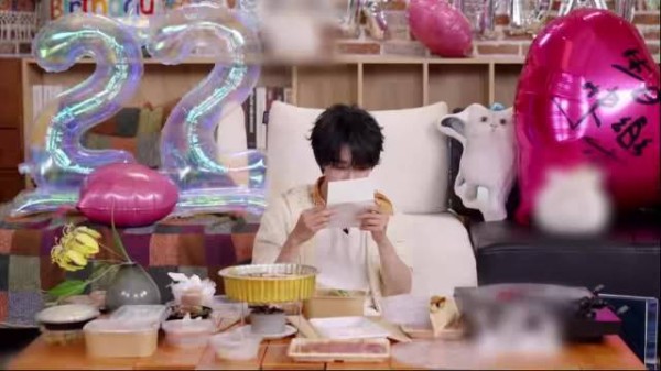 贺峻霖唱红日当儿歌现搜小星星歌词