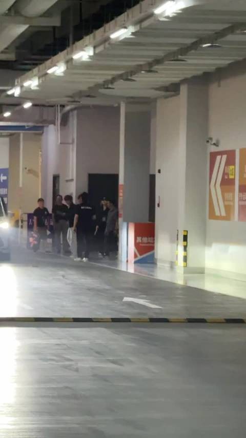 张远再登歌手舞台,坦言做自己最好