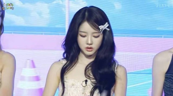 260616 STAYC回归直播 莳恩片段 展示专辑中