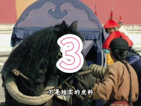 安陵容寒酸亮相选秀大典,自卑性格埋下反目伏笔