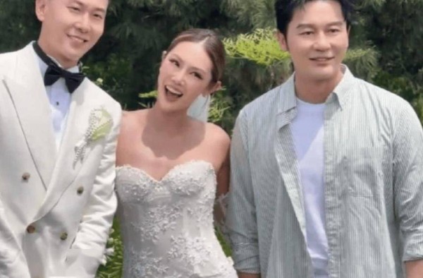 原来她是李晨亲妹,澳洲留学现在是网红!生俩女儿如今大办婚礼