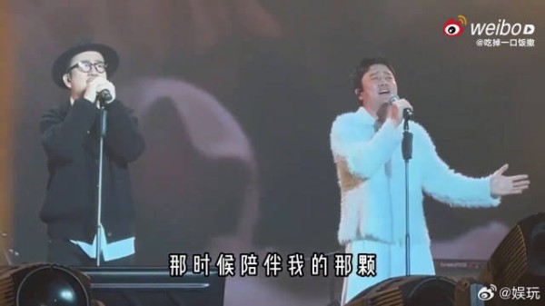 谁能想到昔日筷子兄弟，拍 MV 满屏暧昧，妥妥升级成大家口中的筷子夫妇