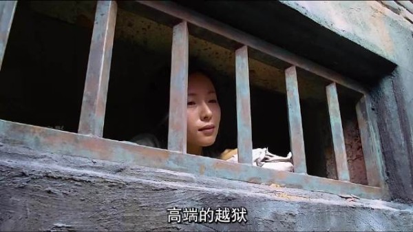 肖申克挖了将近20年,她仅仅挖了六个月就逃出来了?
