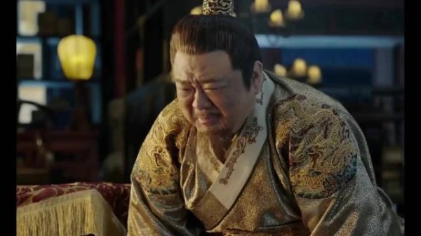 这眼神，这表情，你要说历史上的朱棣和儿子之间不是这个样子，我都不信
