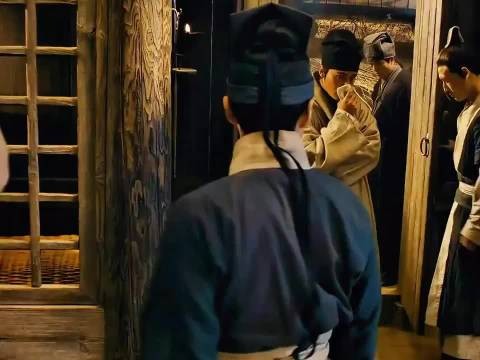 手下一直都怀疑是假的，不敢真的挑战