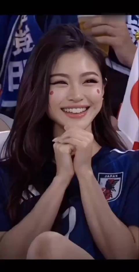 世界杯上的美女球迷,养眼!