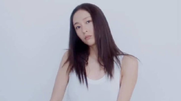 这个素背心仿佛回到了Ohboy杂志时期