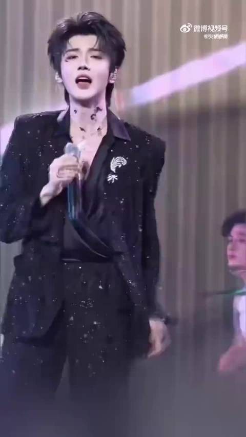 郝熠然歌声治愈力满分