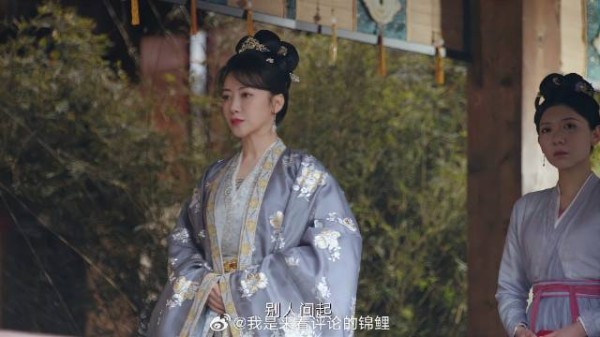 小妾被好友相约 少主拒绝,不料夫人竟暗中帮助