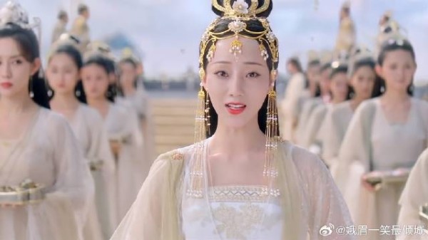 萤灯下凡贼心不死,用美人计勾引失去记忆的应渊,太渣