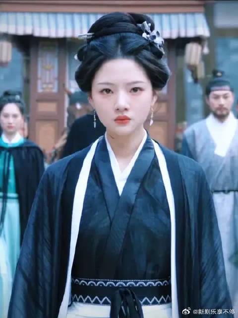 虽然做好了准备,但看到叶限的结局还是意难平 还好朝姐儿带他回家了