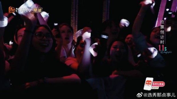 女人一开口惊艳全场，拉票时反手封神