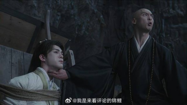 牛头马面抓方多病威胁李莲花 李莲花一出手，秒杀他们
